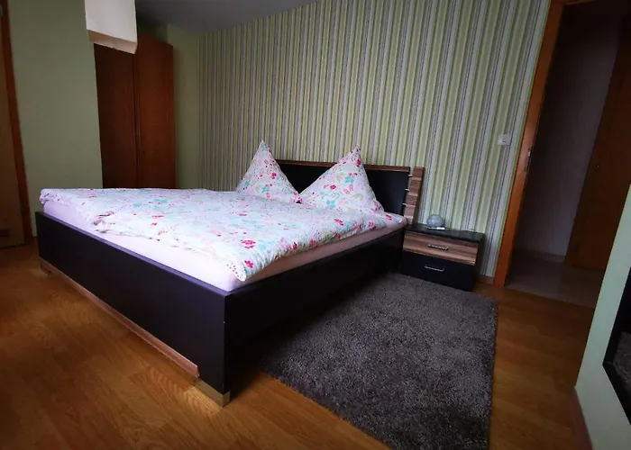 Gaestehaus Andrea Blatt 3*